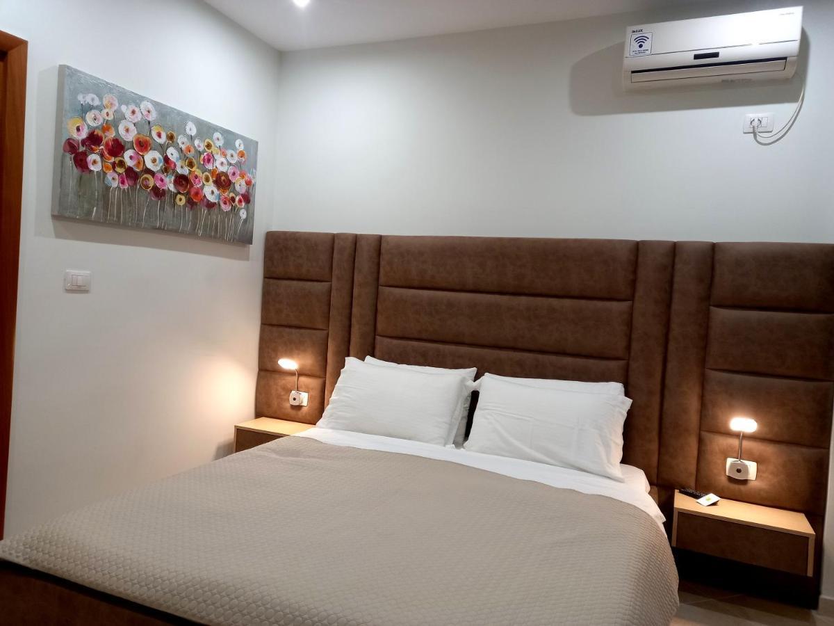 Hotel Relax Dhërmi Dış mekan fotoğraf
