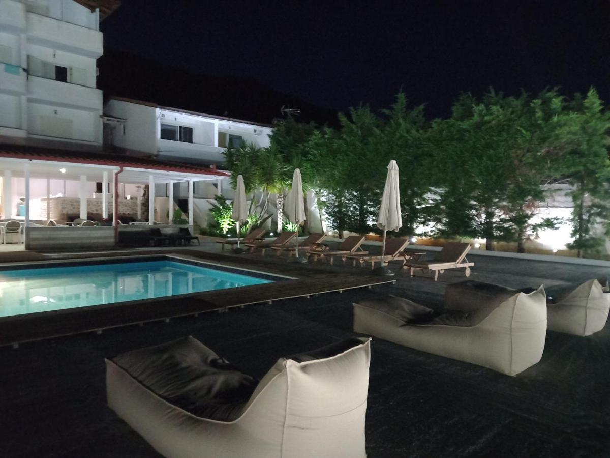 Hotel Relax Dhërmi Dış mekan fotoğraf