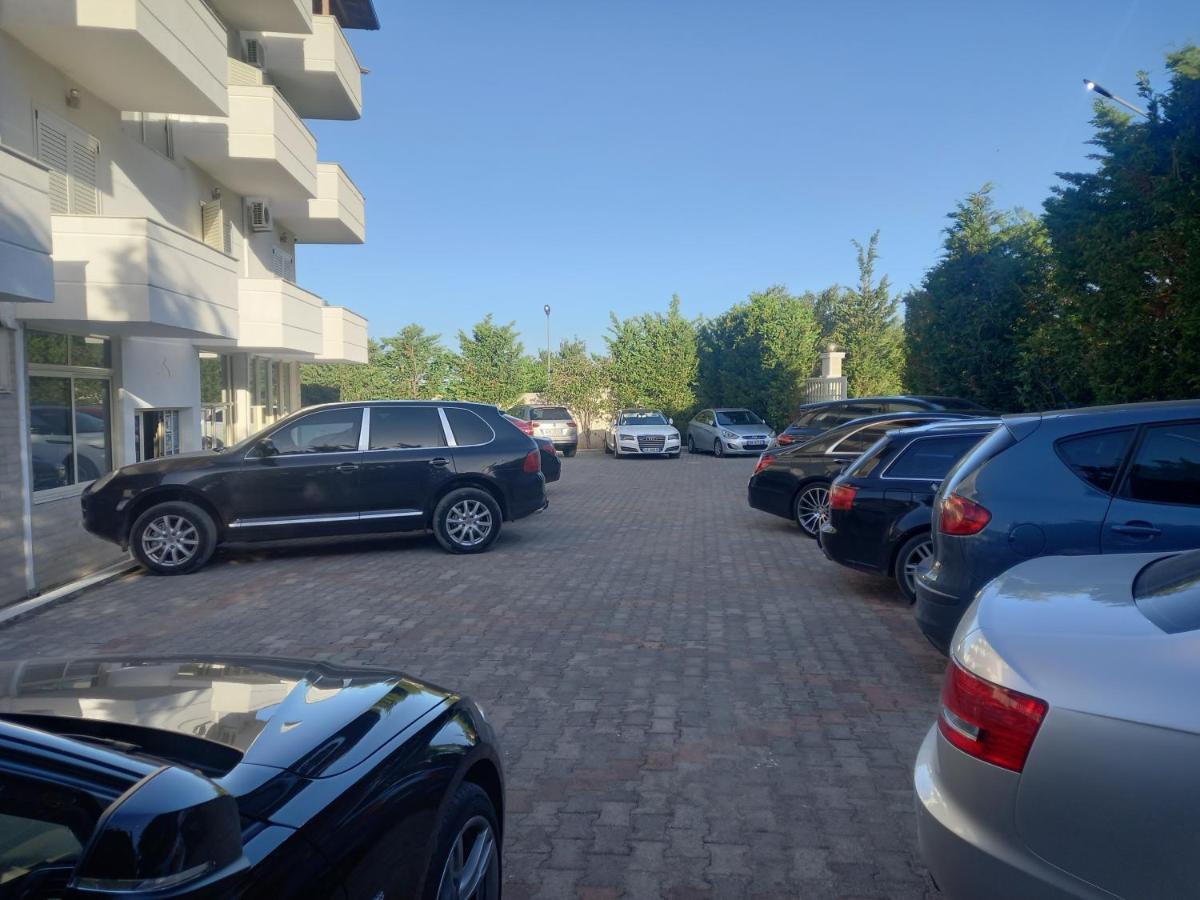 Hotel Relax Dhërmi Dış mekan fotoğraf