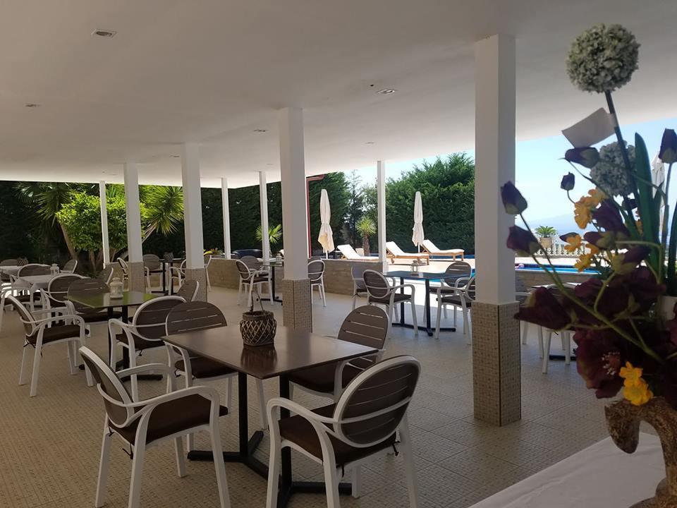Hotel Relax Dhërmi Dış mekan fotoğraf